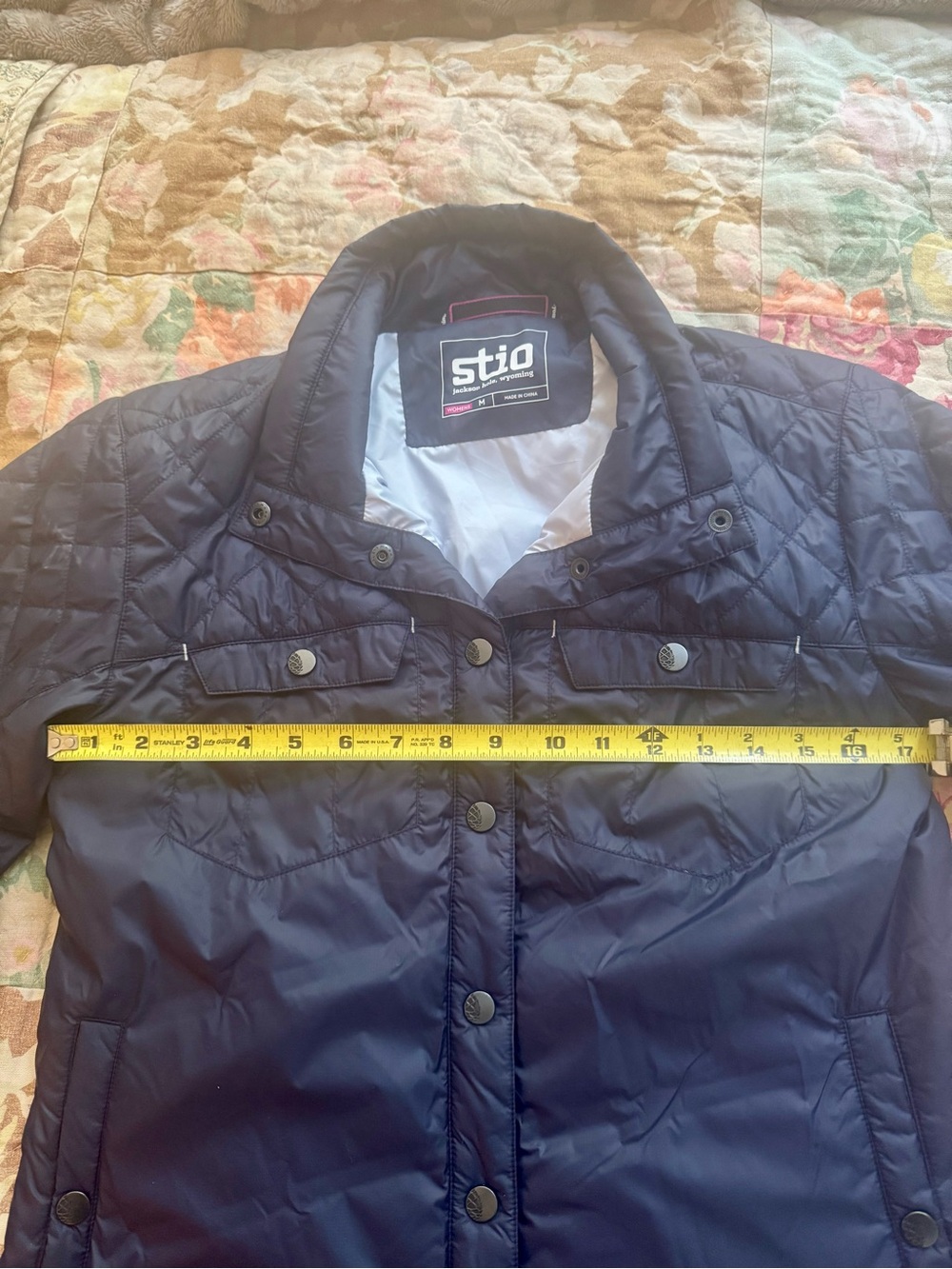 Stio Navy Quilted Puffer snapshirt Jacket - Picture 7 of 7